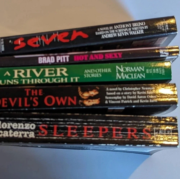 Lot of 5 Brad Pitt Books- Movie Tie-In- Seven- Sleepers- A River Runs Through It - Picture 16 of 16